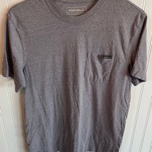Eddie Bauer Men's Grey Short Sleeve Tee Shirt Size Medium Cotton